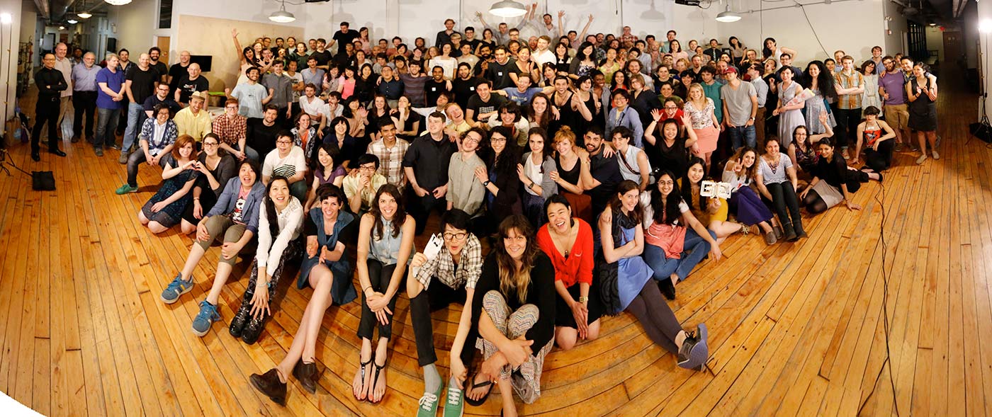 Spring 2013 panorama photo of ITP students